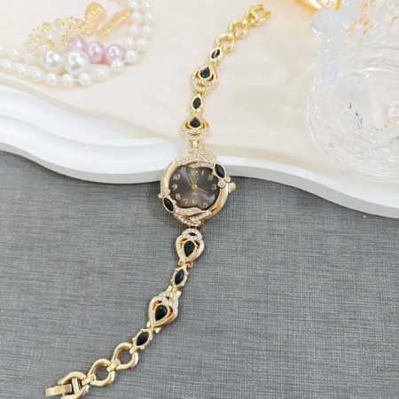 Ρολόι κόσμημα "Gold Black Glamour" μεταλλικό κράμα με χρυσαφί φινίρισμα