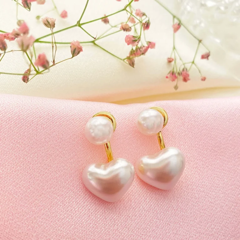 Σκουλαρίκια αγάπης με μαργαριτάρια νερού